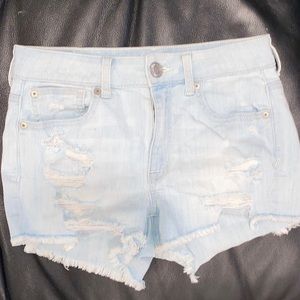 American Eagle Distressed Shorts size 2 NWOT